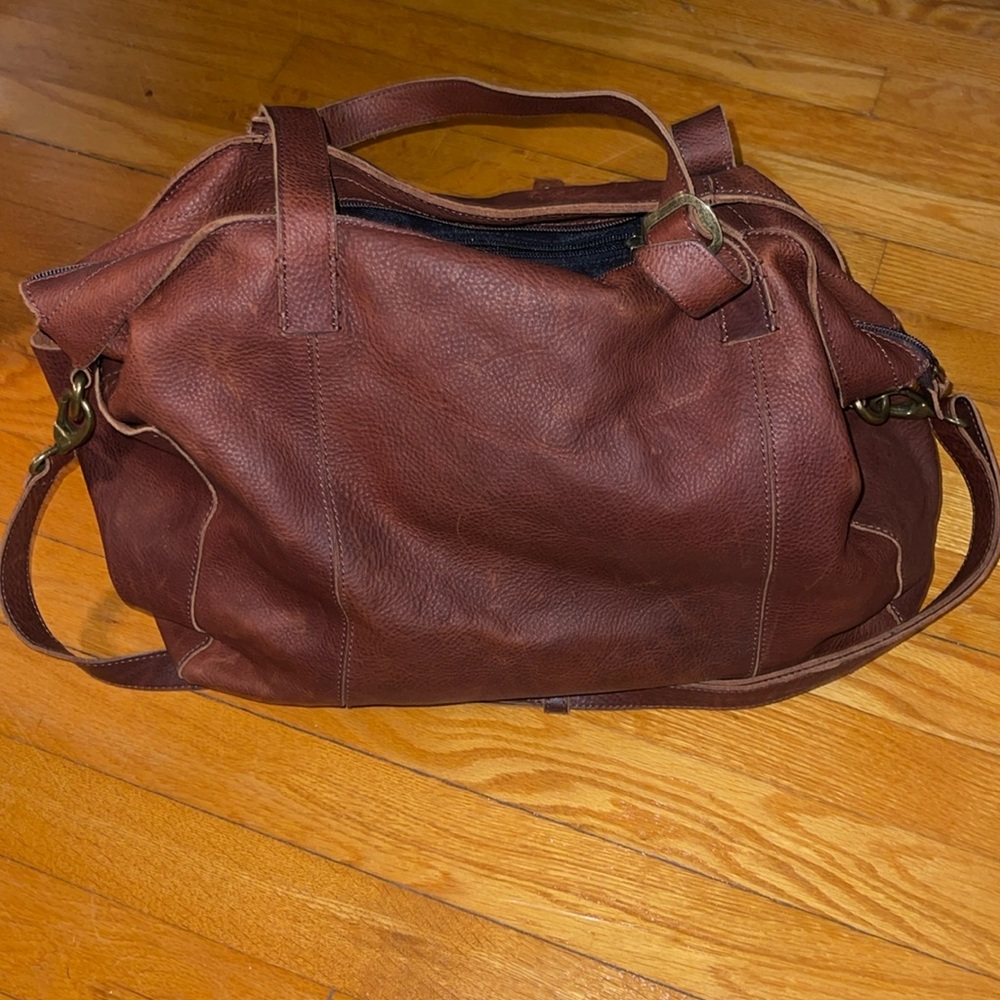 Duluth Trading Co Brown Leather Shoulder Bag